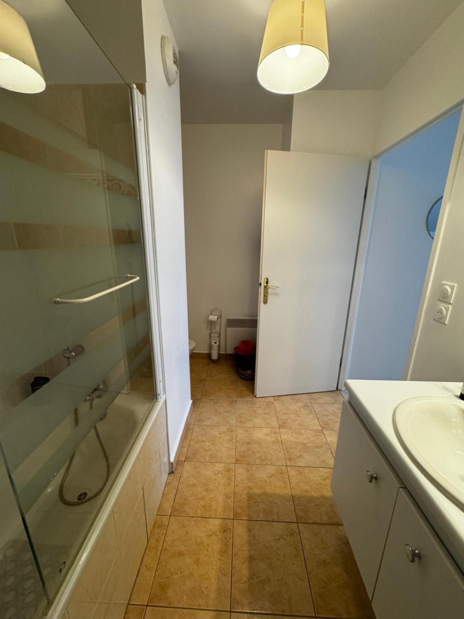 Apartamento Le Studio Du 72 Bussy-Saint-Georges Exterior foto